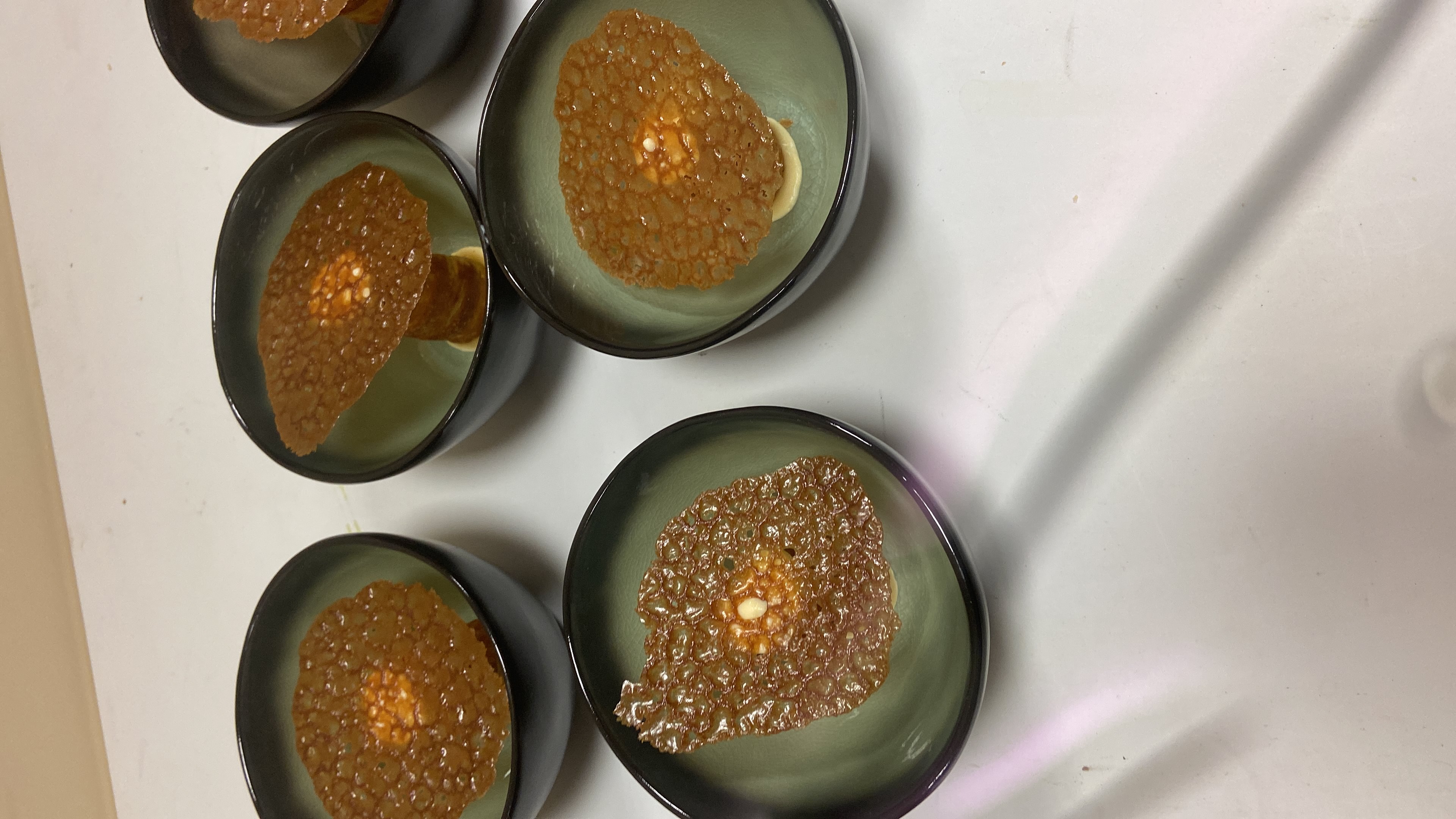 Crème brûlée šamrola